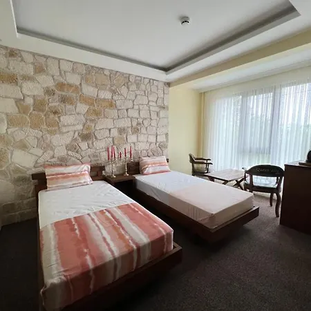 Otel Queen City & Bungalov Trabzon